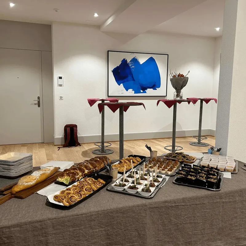 Apéro Riche für Firmenanlass – Off the Menu Catering